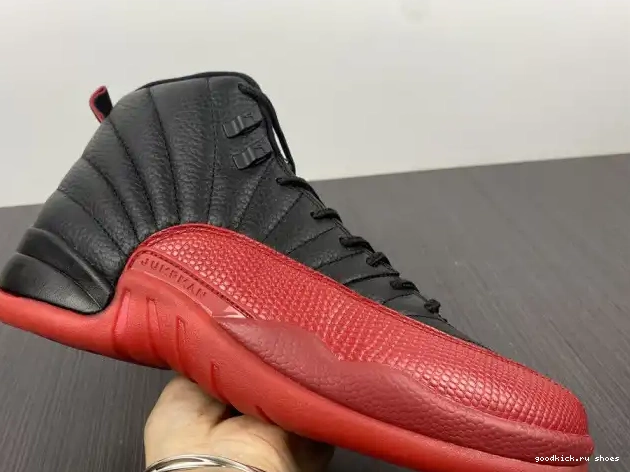 Rep Retro 12 Game 130690 002 Flu Jordan (2016) 0429